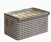 带盖防尘衣服收纳箱钢架可折叠裤子收纳盒布艺宿舍衣物收纳筐